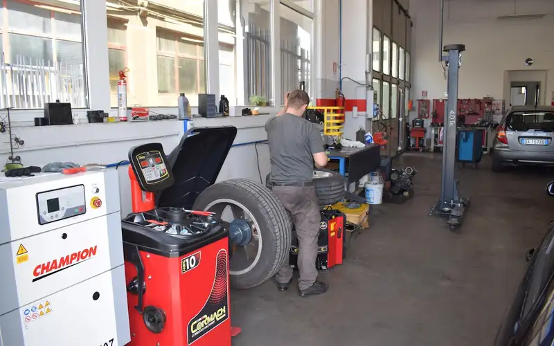 Foto dell'officina Age