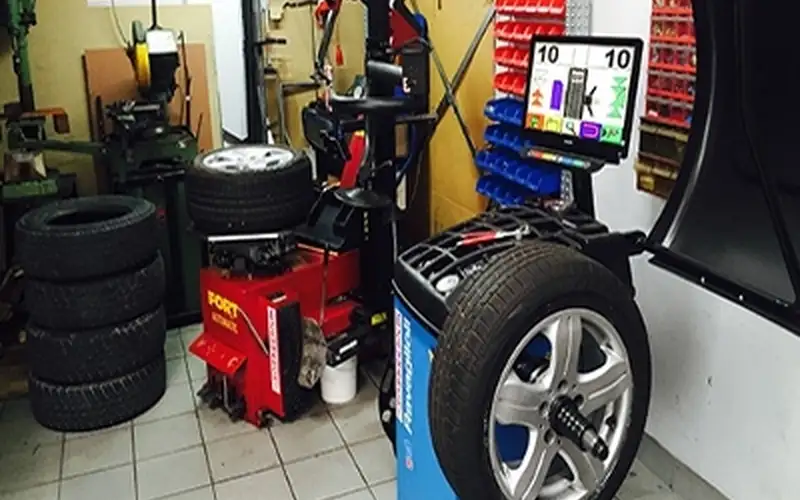 Foto dell'officina Auto D.M.