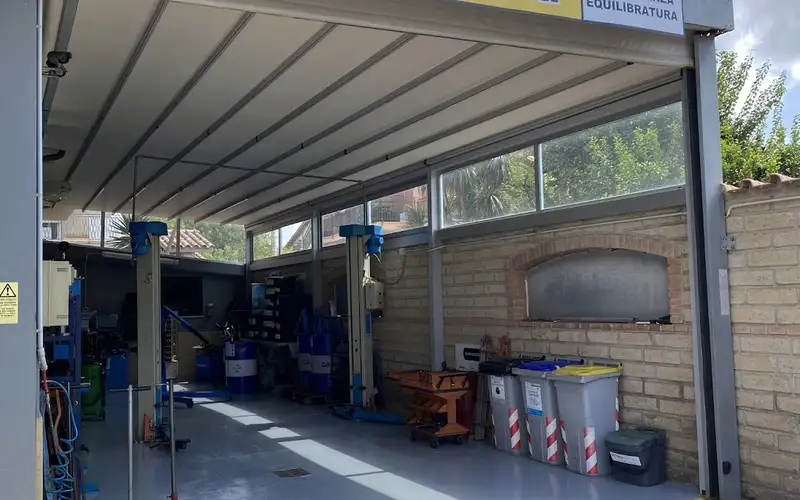 Foto dell'officina Autofficina F.lli Uccelli Castrol Service