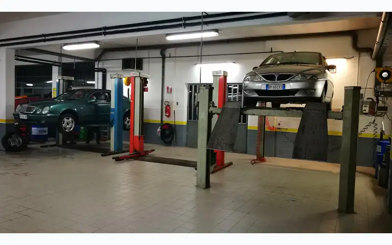 Foto dell'officina Belogi Motors