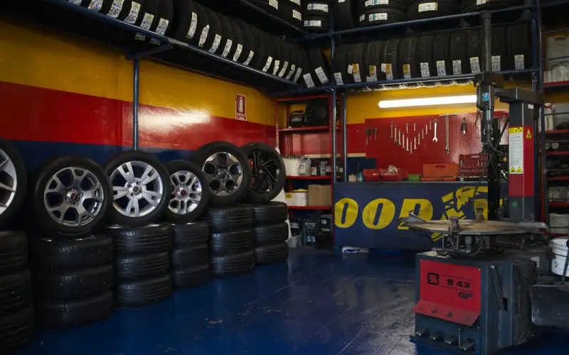 Foto dell'officina Bottesini Gomme - Torino