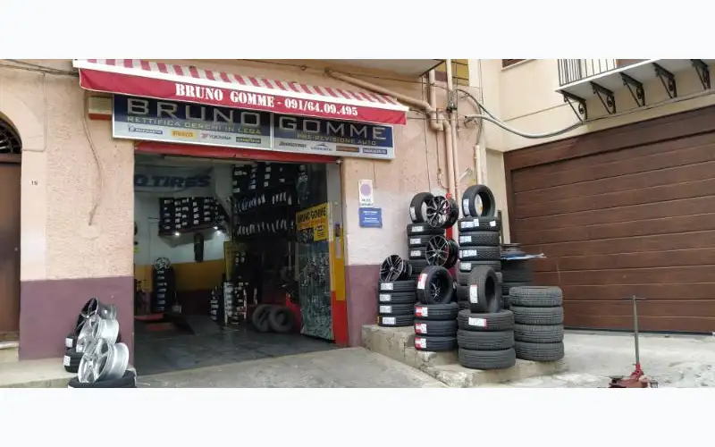 Foto dell'officina Bruno Gomme