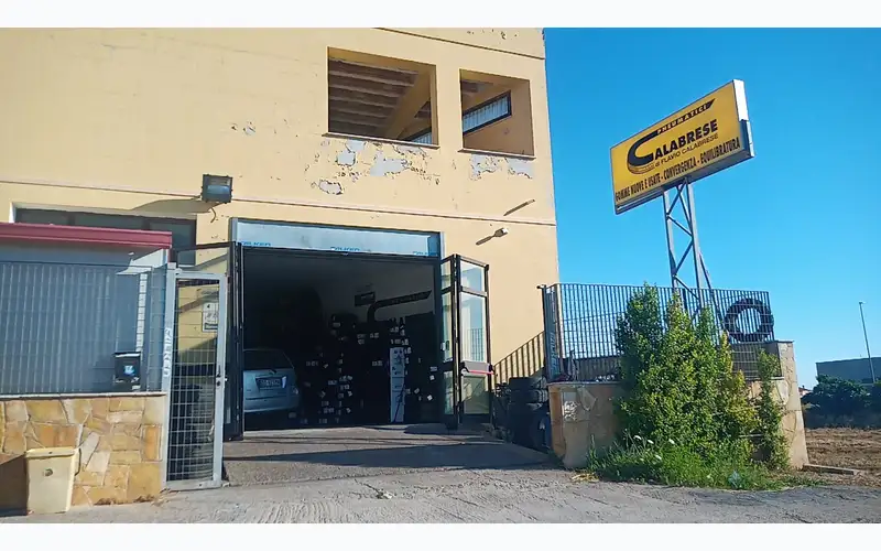 Foto dell'officina Calabrese Flavio Carmelo