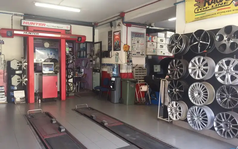 Foto dell'officina Campoli Gomme S.n.c.