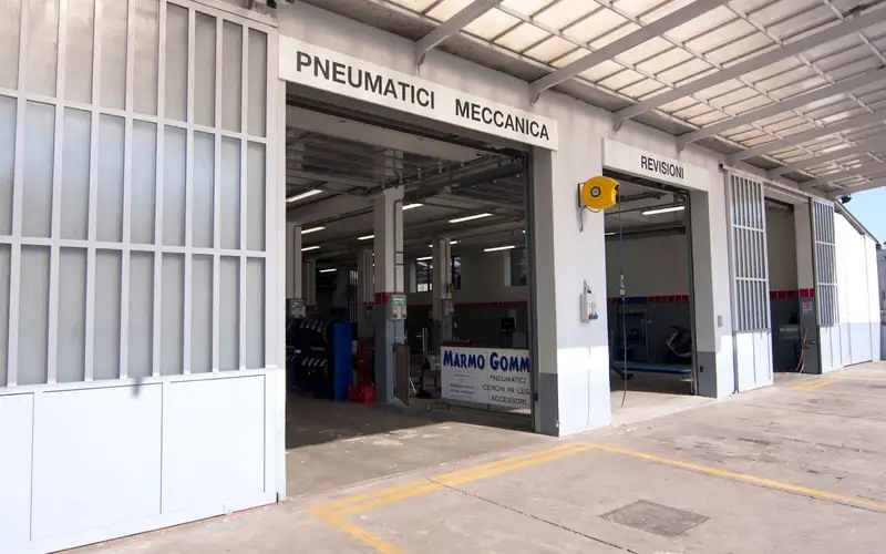 Foto dell'officina Canelli Gomme S.n.c.