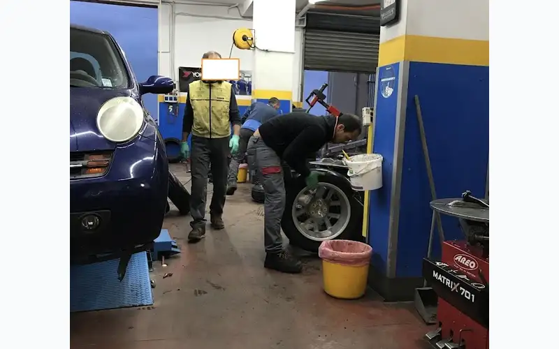 Foto dell'officina Cavallo Vincenzo