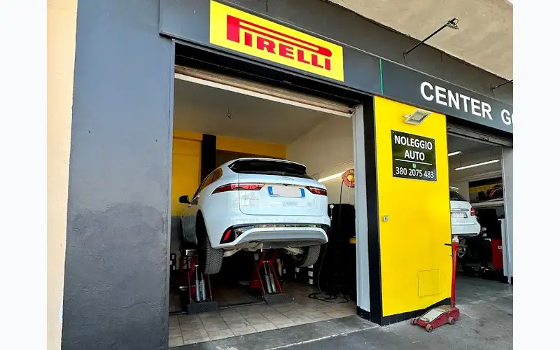Foto dell'officina Center Gomme S.r.l.
