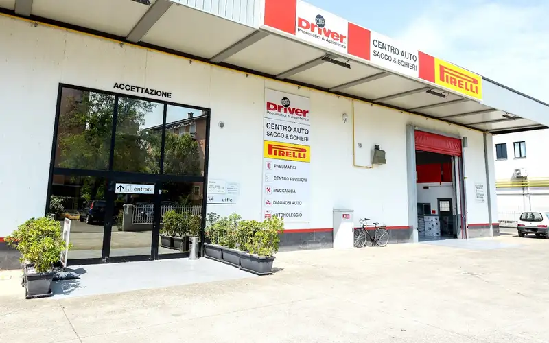 Foto dell'officina Centro Auto Sacco e Schieri S.r.l.
