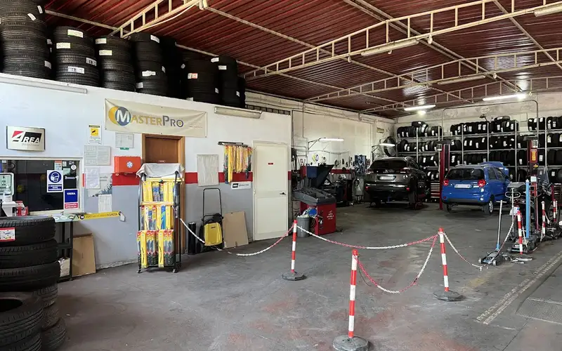 Foto dell'officina Centro Autoservizi S.r.l.