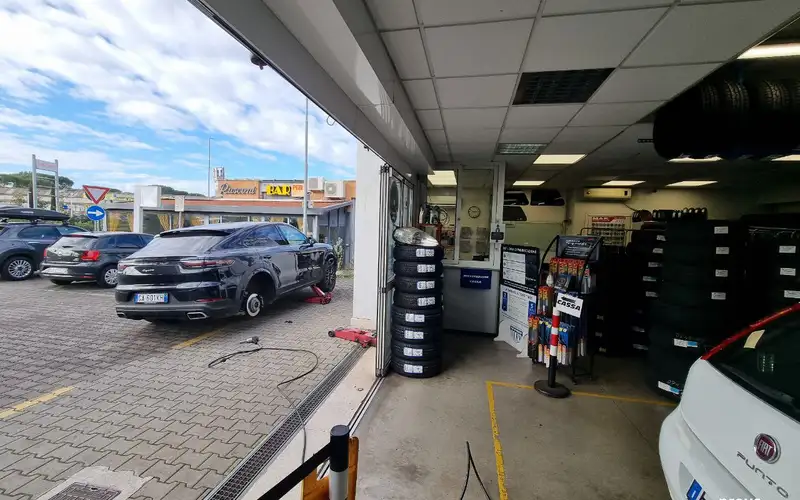 Foto dell'officina Centro Per L'Auto