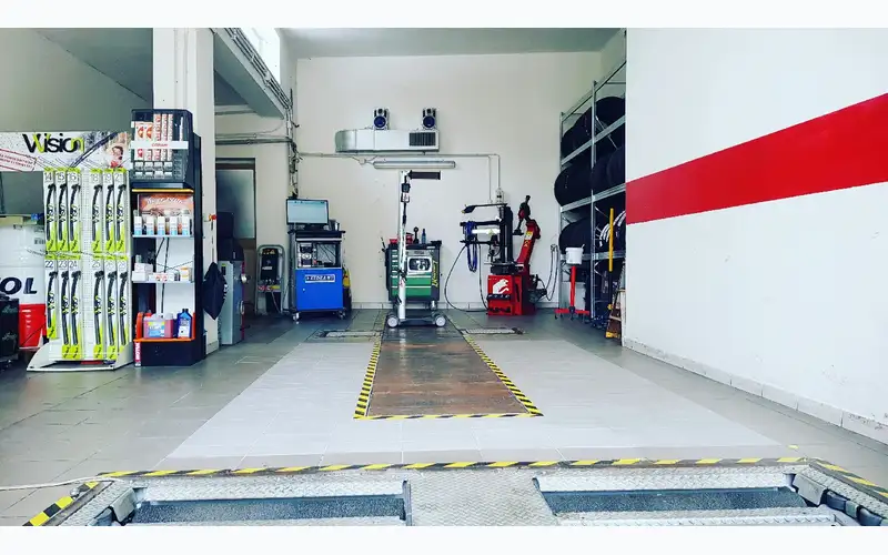 Foto dell'officina Centro Revisioni Padriciano