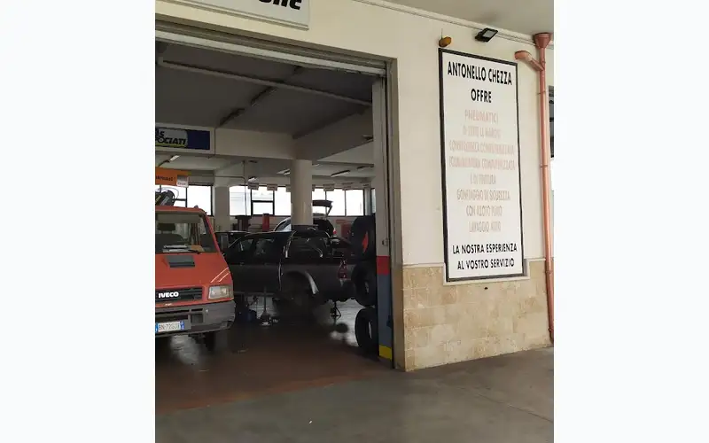 Foto dell'officina Chezza Antonello Tire Care