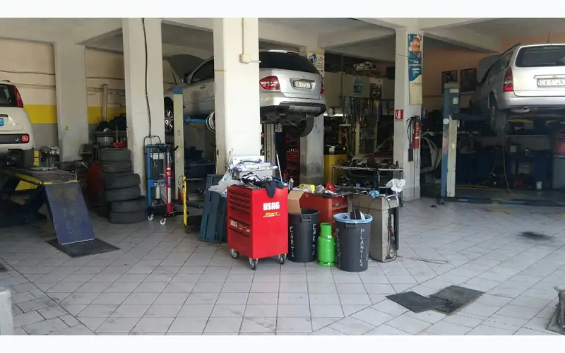Foto dell'officina Colucci Giovanni