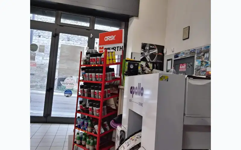Foto dell'officina Convergomme Viterbo