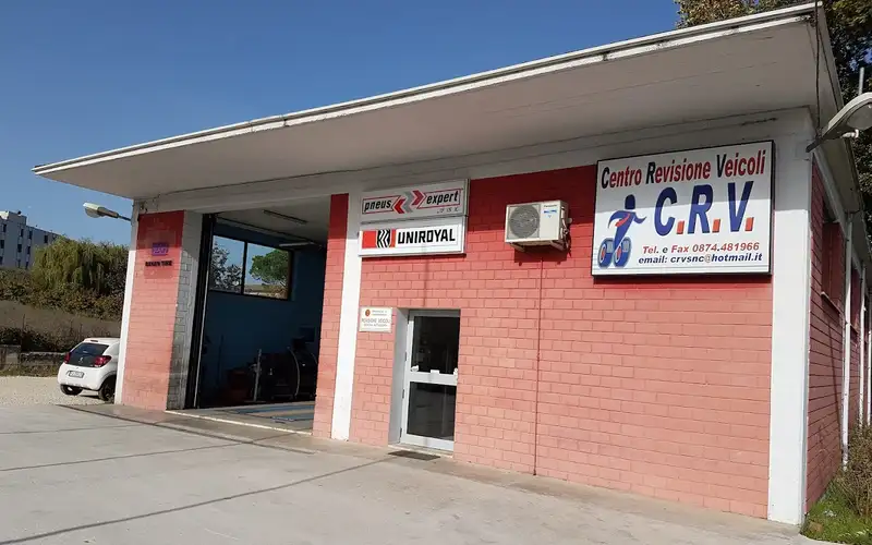 Foto dell'officina C.R.V.