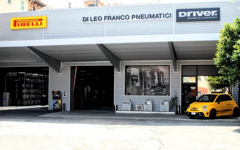 Foto dell'officina Di Leo Franco Pneumatici S.r.l.