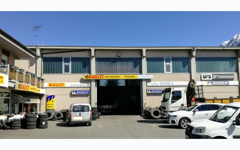 Foto dell'officina Dora Pneumatici  
Centro First Stop  
Bridgestone