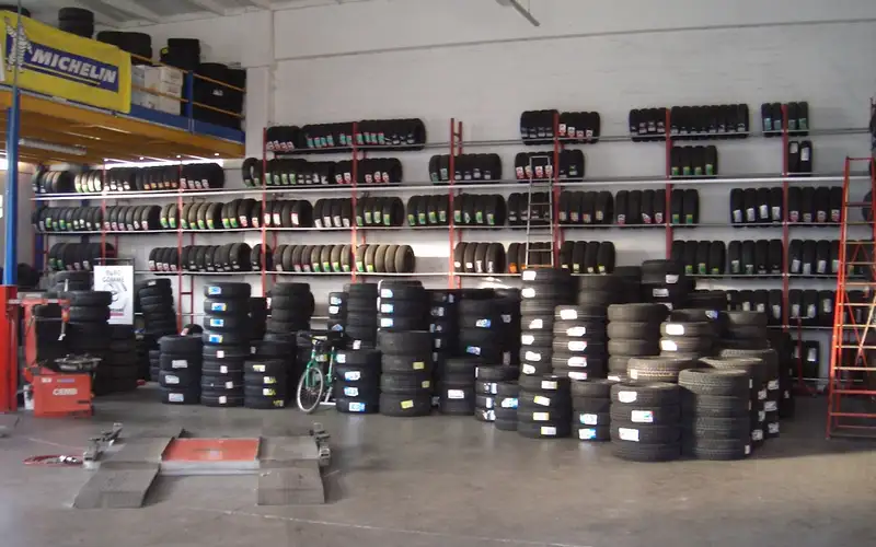 Foto dell'officina Eurogomme S.n.c. di Morotti Paolo & C.