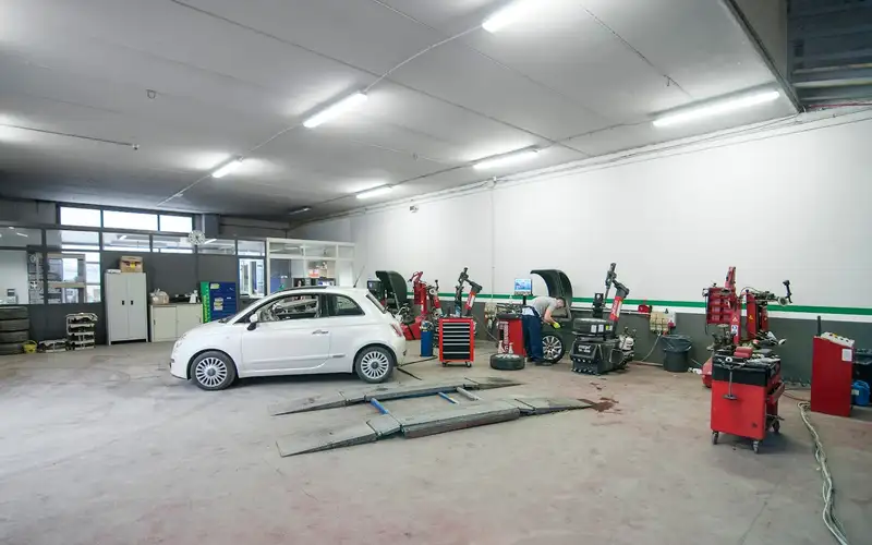 Foto dell'officina Euromaster A.G.A.L. Pneumatici