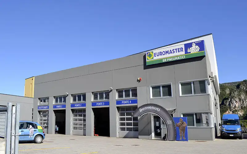 Foto dell'officina Euromaster BR Pneumatici - Trento