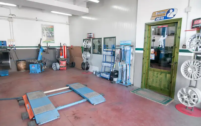 Foto dell'officina Euromaster C.S.P. Pneumatici - Birori