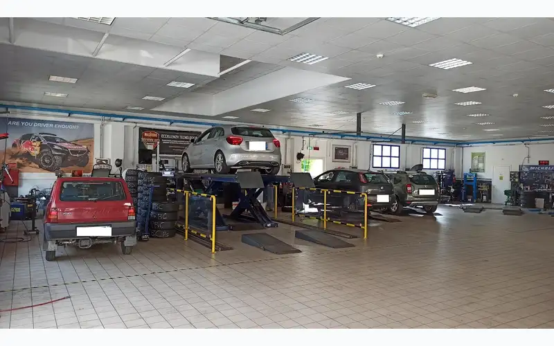 Foto dell'officina Euromaster Elvis Gomme