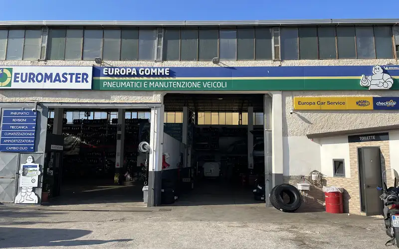 Foto dell'officina Euromaster Europa Gomme