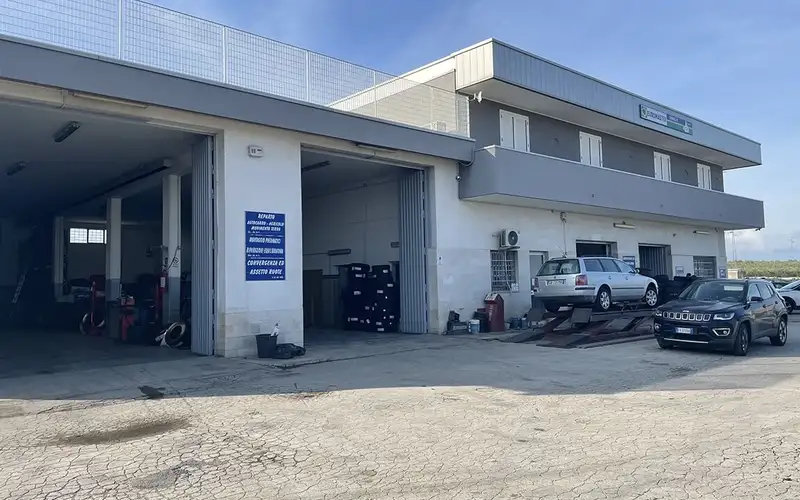 Foto dell'officina Euromaster Lenoci - Canosa di Puglia