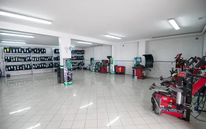 Foto dell'officina Euromaster Matera Gomme - Matera