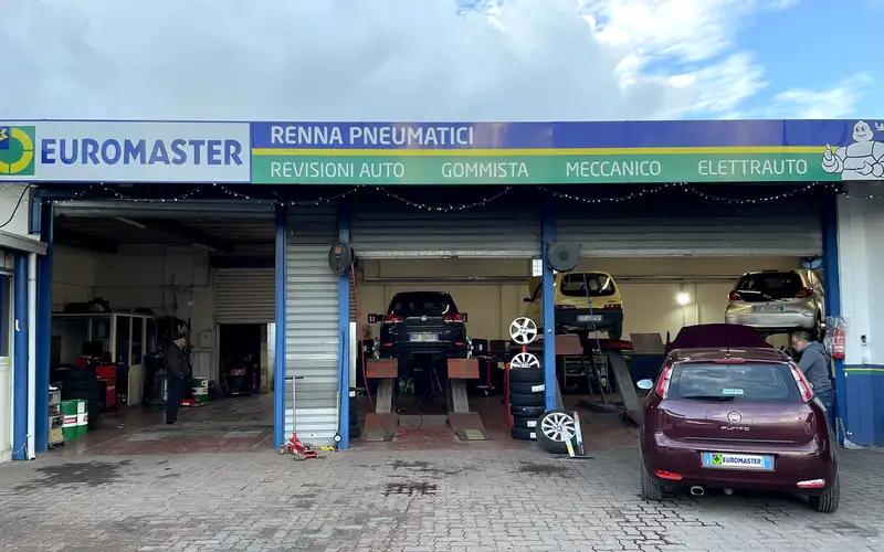 Foto dell'officina Euromaster Renna Pneumatici