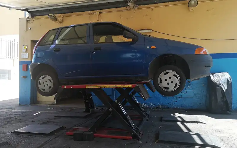 Foto dell'officina Ferri e Sotti