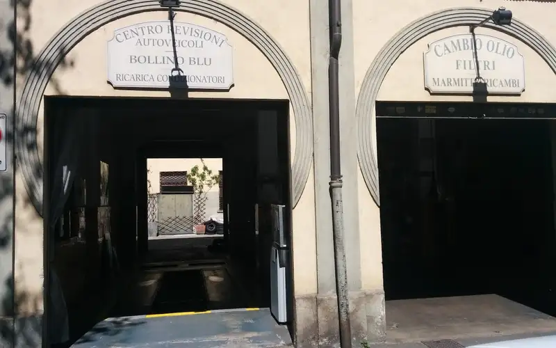Foto dell'officina Filomena Vito S.n.c. - Torino