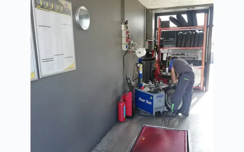 Foto dell'officina Furlangomme S.r.l.