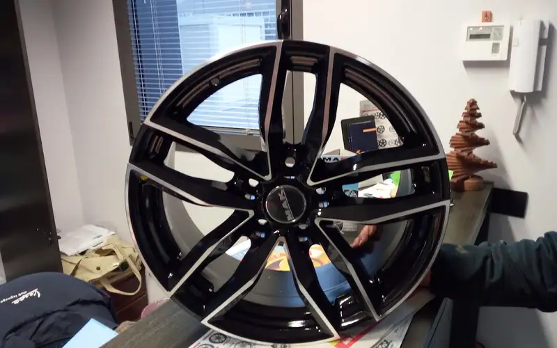 Foto dell'officina Gianluca Gomme S.n.c.