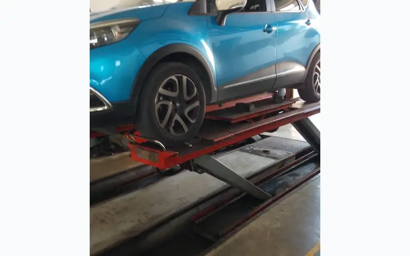 Foto dell'officina Gianni Gomme - Capannori