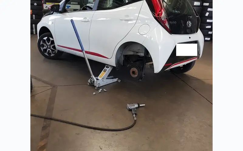 Foto dell'officina G.M. Pneumatici SAS - Mastro Michelin