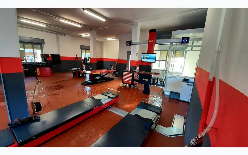 Foto dell'officina Gommauto 3 Taggia