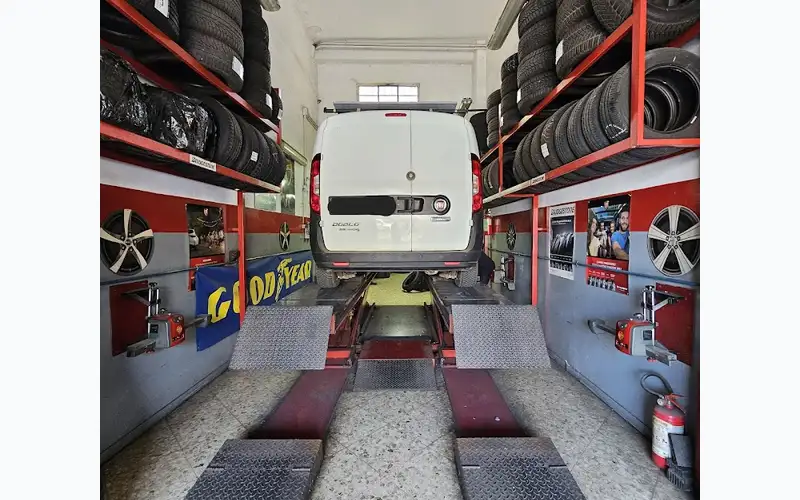 Foto dell'officina Gommauto S.a.s.