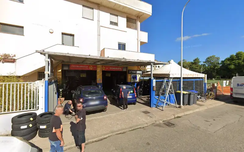 Foto dell'officina Gommista - Oristano