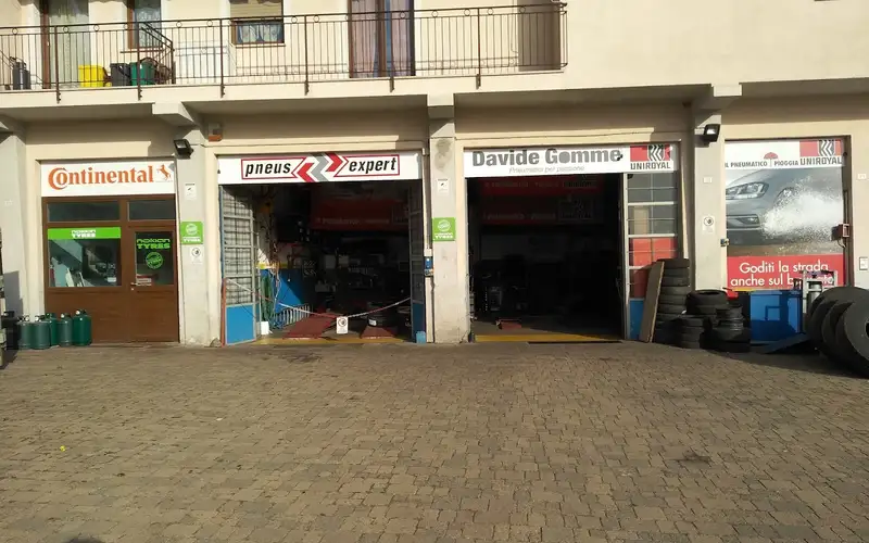 Foto dell'officina Gommista Davide - BestDrive