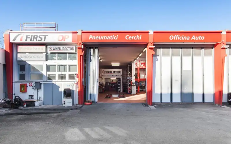 Foto dell'officina Gp Gomme S.r.l.