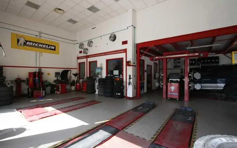 Foto dell'officina Gv Gomme & Service