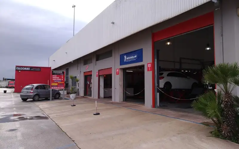 Foto dell'officina Italgomme Tires S.r.l.