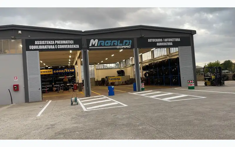 Foto dell'officina Magaldi Gomme