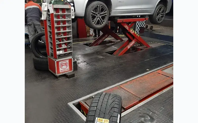 Foto dell'officina Moro's Garage