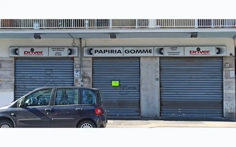 Foto dell'officina Papiria Gomme Di D'Orrsi Marco