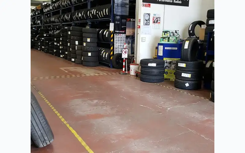 Foto dell'officina Pieretti Gomme