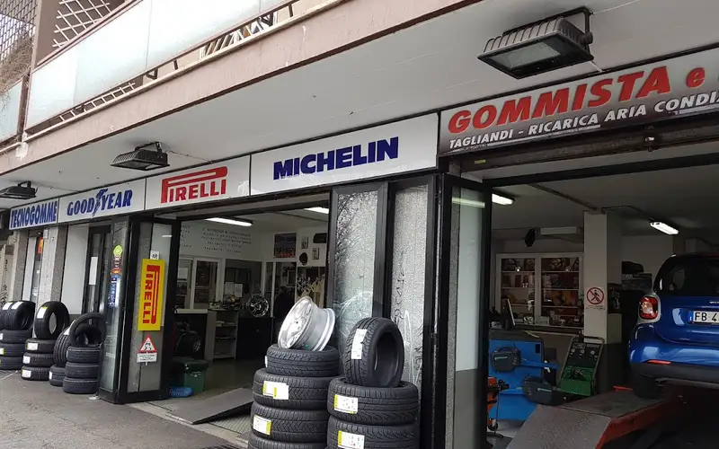 Foto dell'officina Pneus News