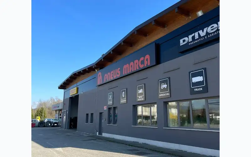 Foto dell'officina Pneusmarca S.R.L. - Sedico