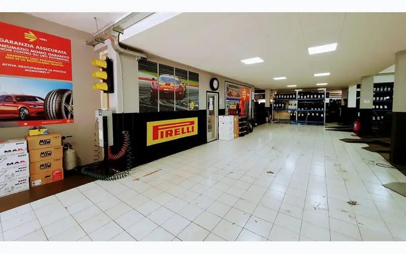 Foto dell'officina Prato Gomme S.n.c.